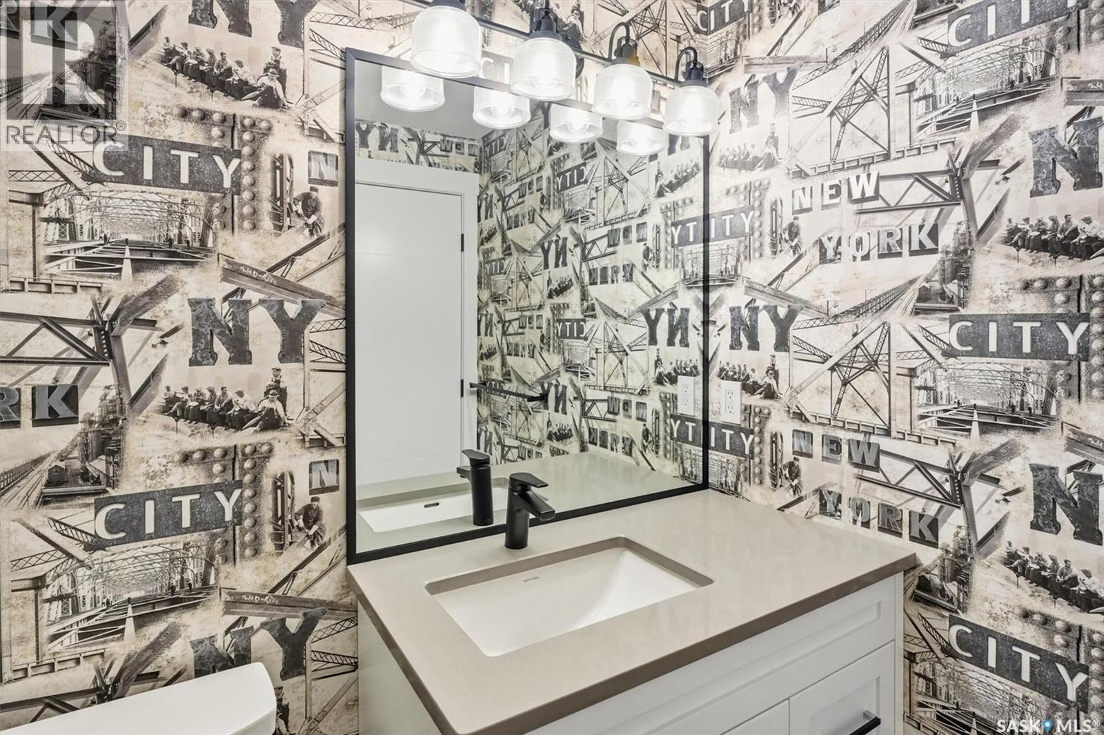 559 Bolstad Turn, Saskatoon, Saskatchewan  S7W 0C2 - Photo 40 - SK025526