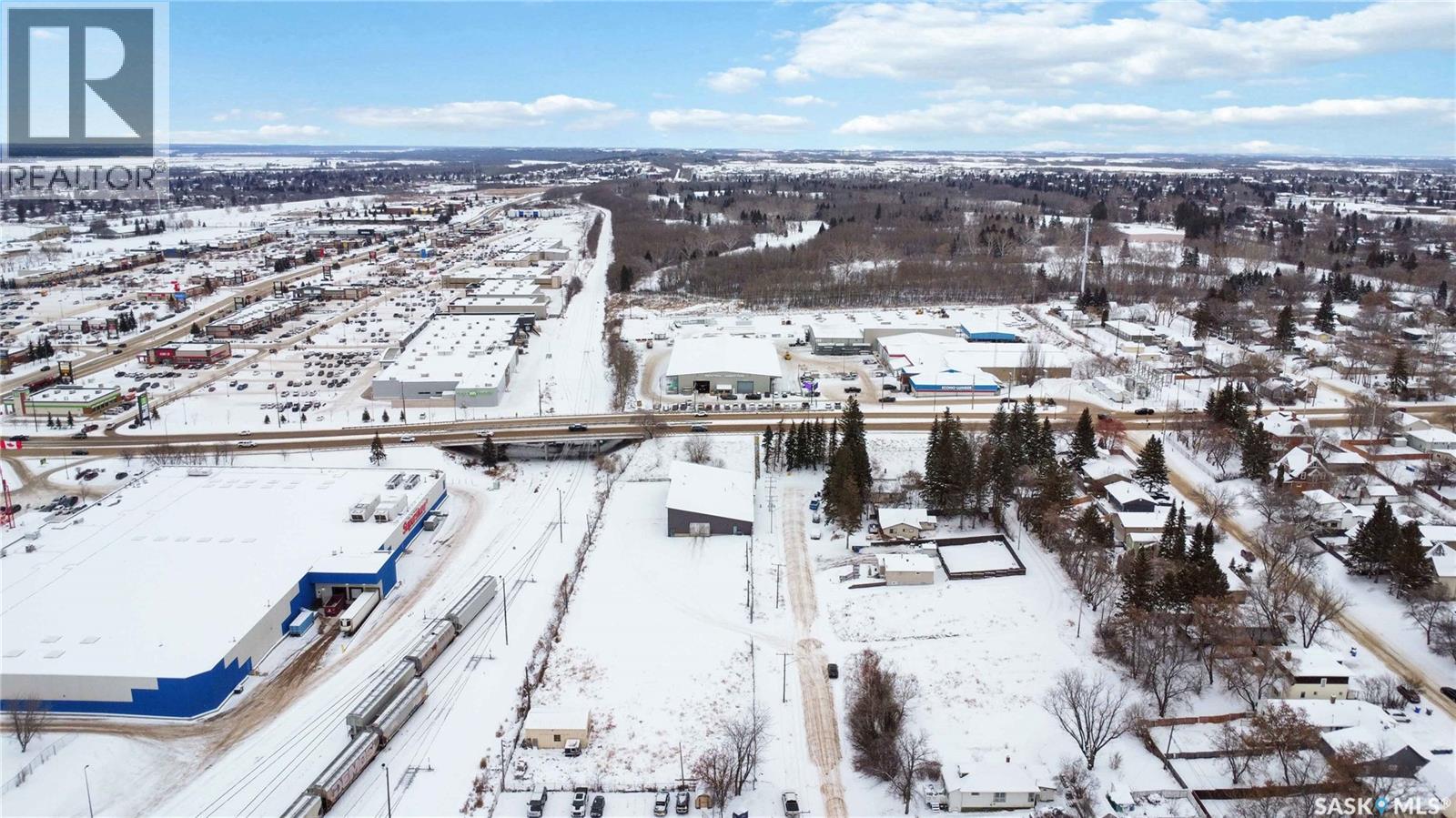 568 18th Street E, Prince Albert, Saskatchewan  S6V 1H3 - Photo 2 - SK025443