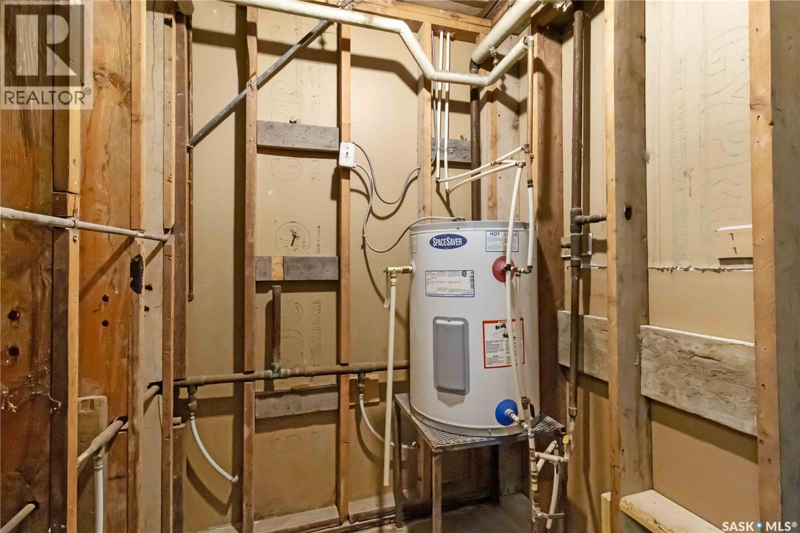 568 18th Street E, Prince Albert, Saskatchewan  S6V 1H3 - Photo 23 - SK025443