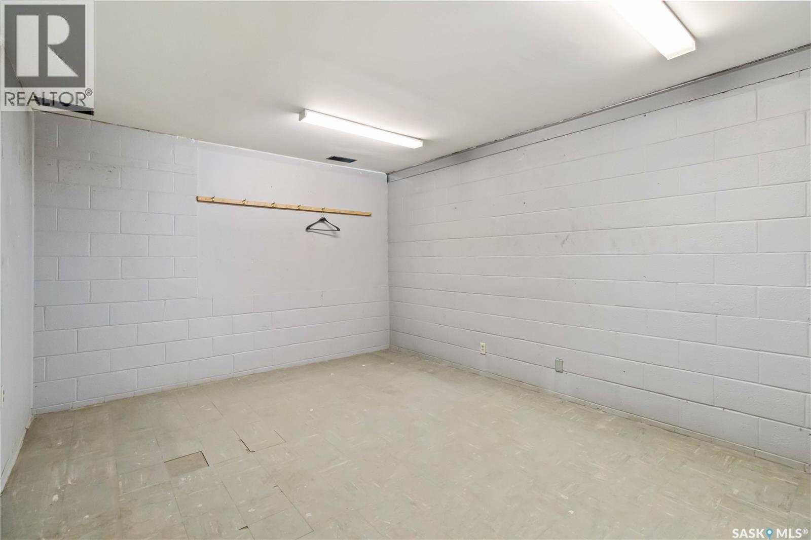 568 18th Street E, Prince Albert, Saskatchewan  S6V 1H3 - Photo 34 - SK025443