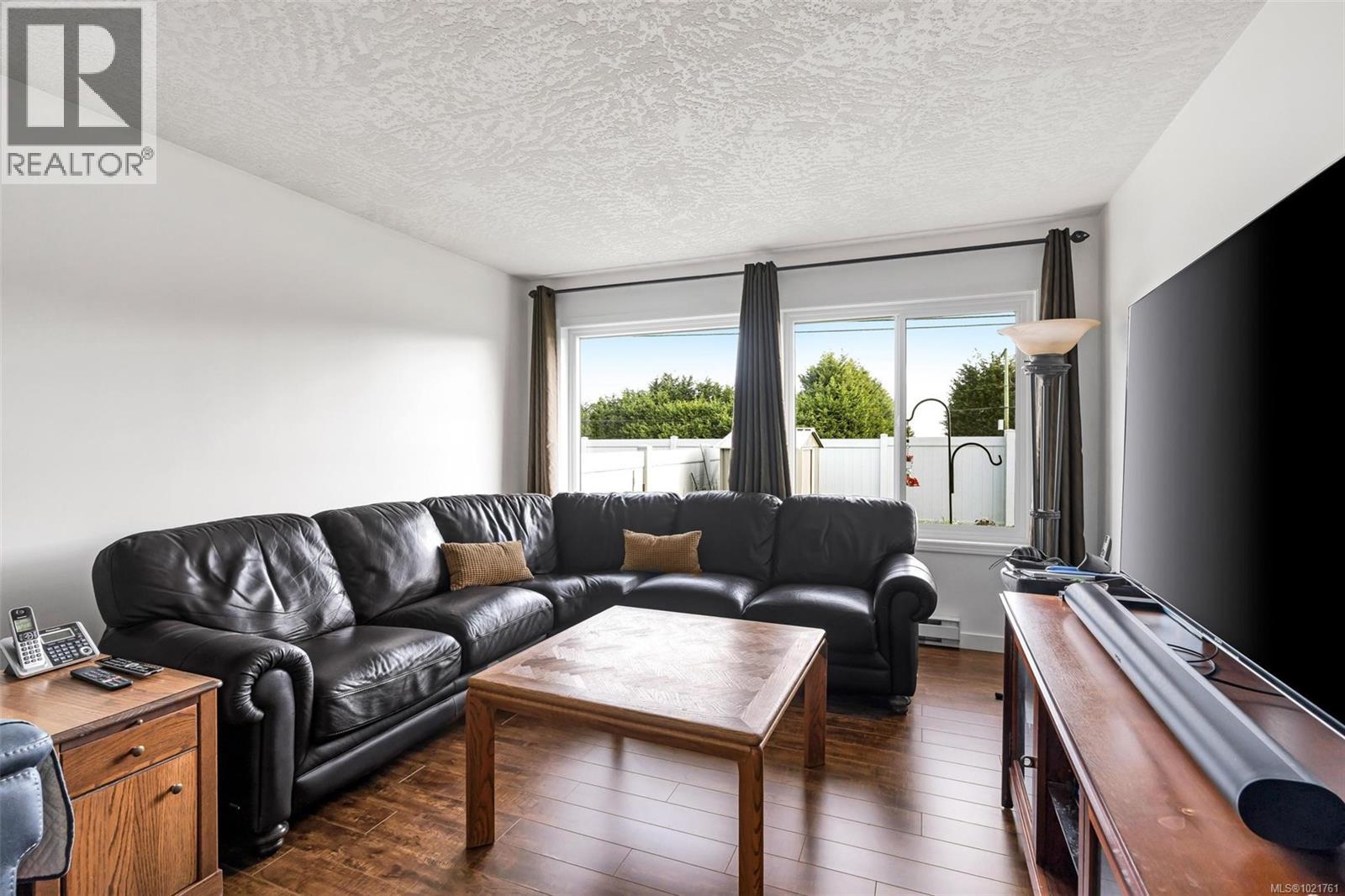 23 2560 Wilcox Terr, Central Saanich, British Columbia V8Z 6Z8 - Photo 4 - 1021761