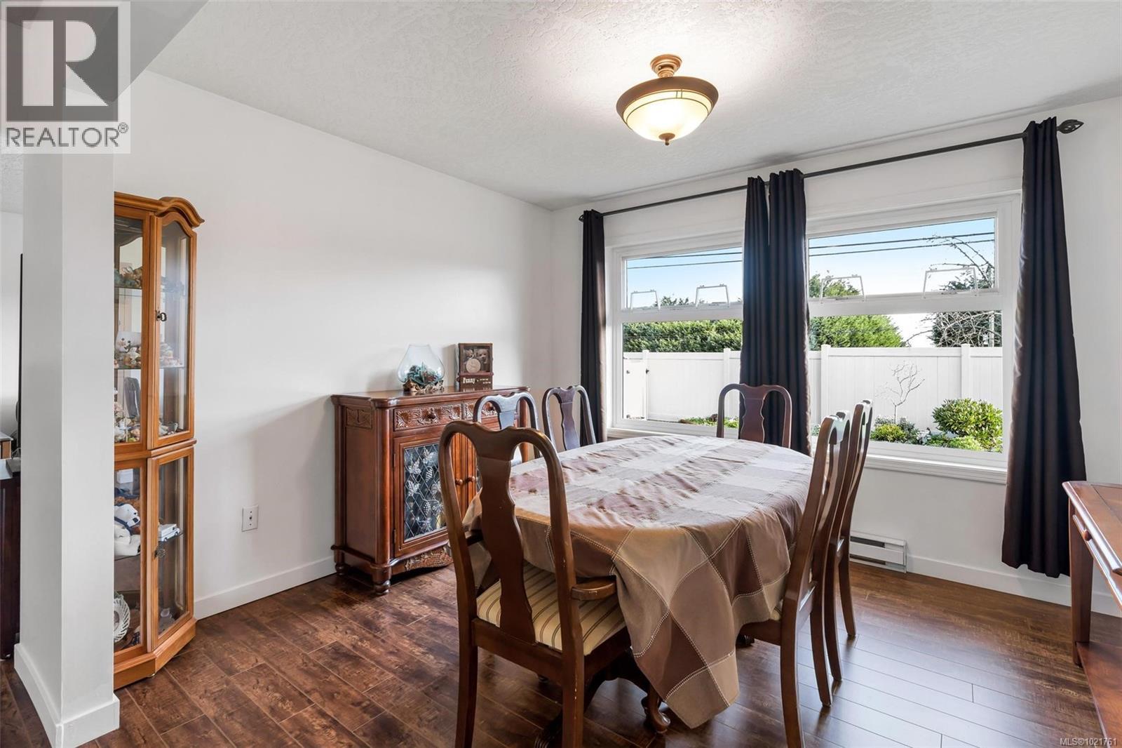 23 2560 Wilcox Terr, Central Saanich, British Columbia V8Z 6Z8 - Photo 6 - 1021761