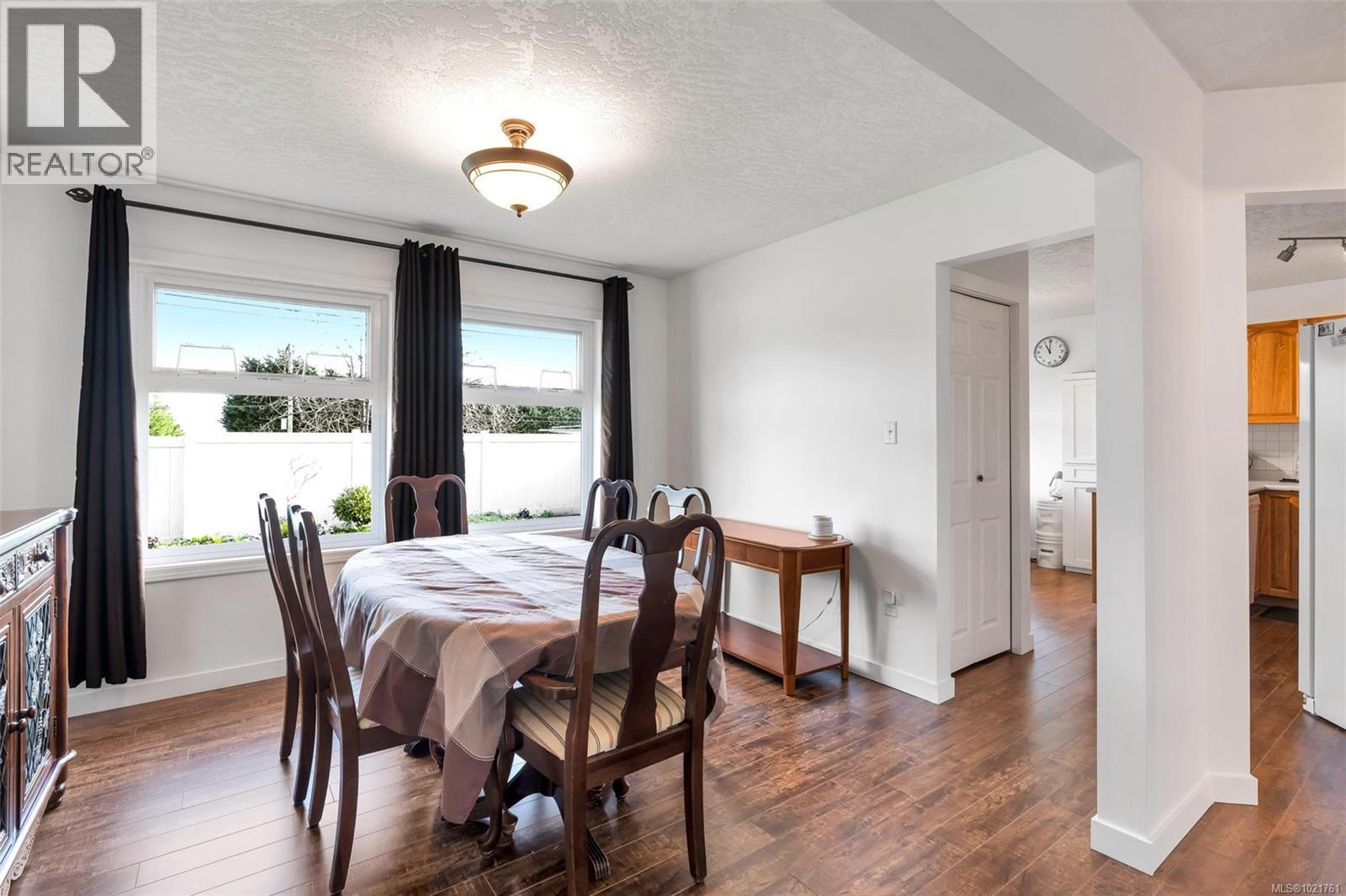 23 2560 Wilcox Terr, Central Saanich, British Columbia V8Z 6Z8 - Photo 7 - 1021761