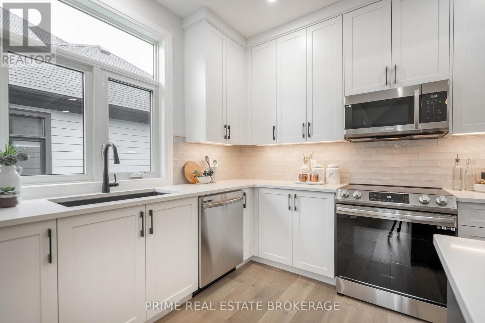 4 - 62 Compass Trail, Central Elgin, Ontario  N5L 0B4 - Photo 10 - X12276825