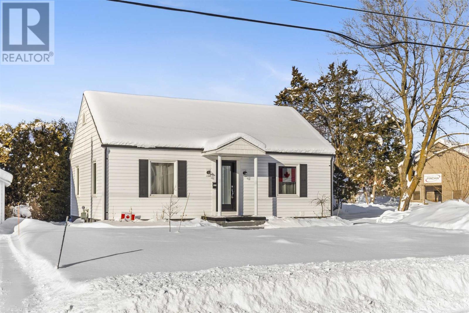 183 Upton RD, Sault Ste. Marie, Ontario