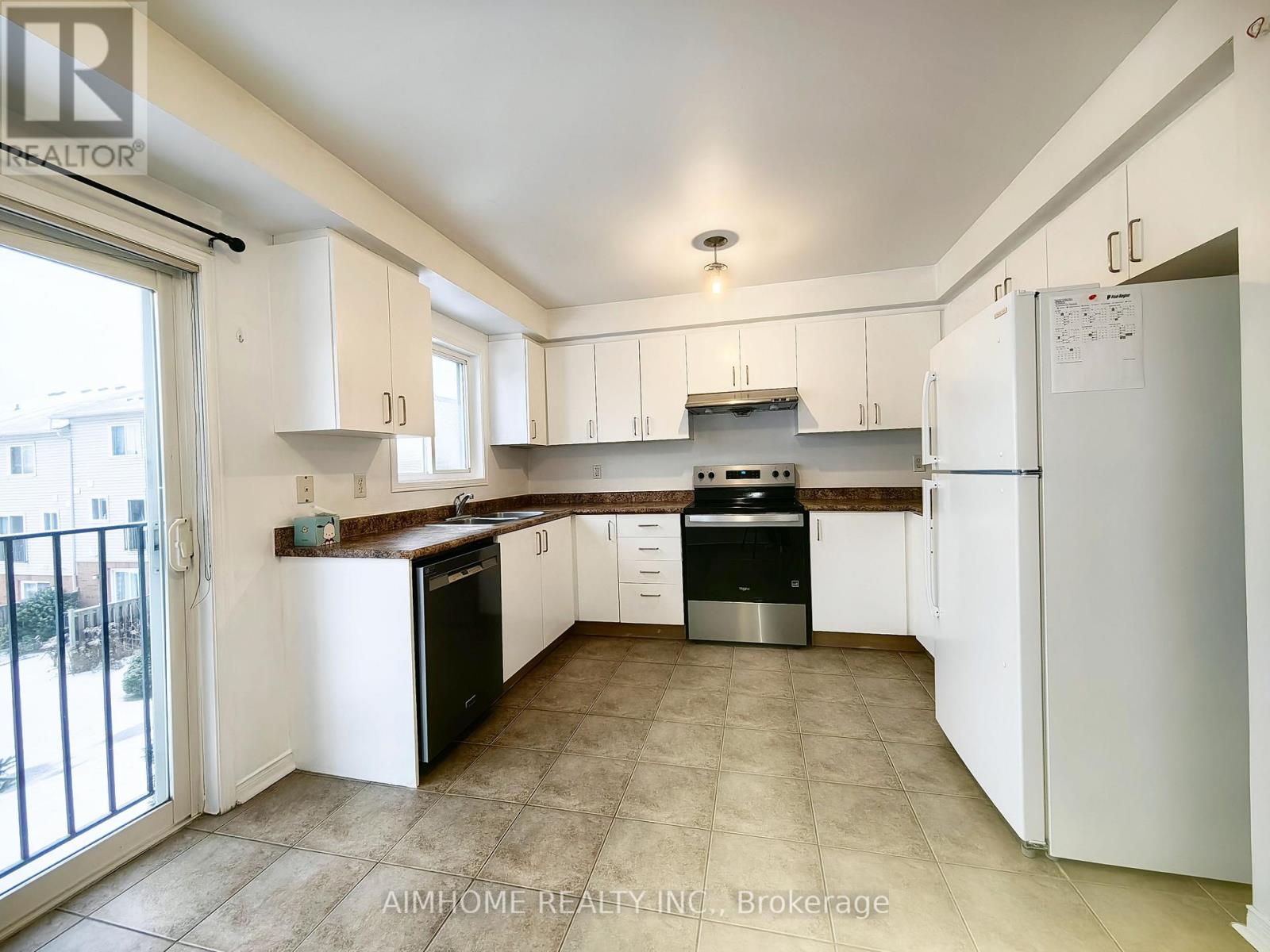 63 - 4950 Albina Way, Mississauga, Ontario  L4Z 4J5 - Photo 6 - W12628296