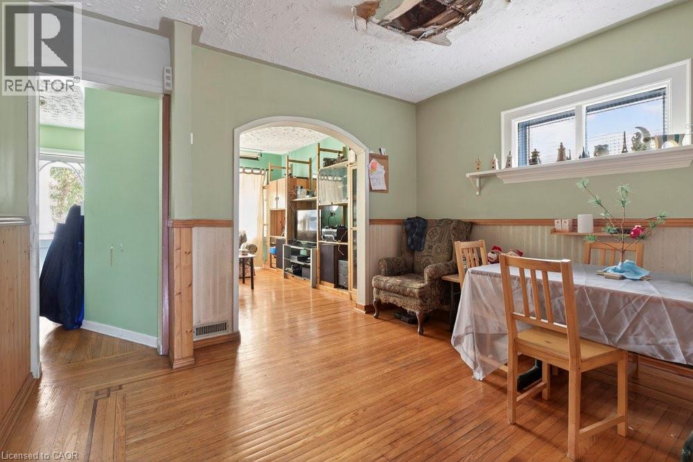 205 Locke Street N, Hamilton, Ontario  L8R 3B1 - Photo 13 - 40788718