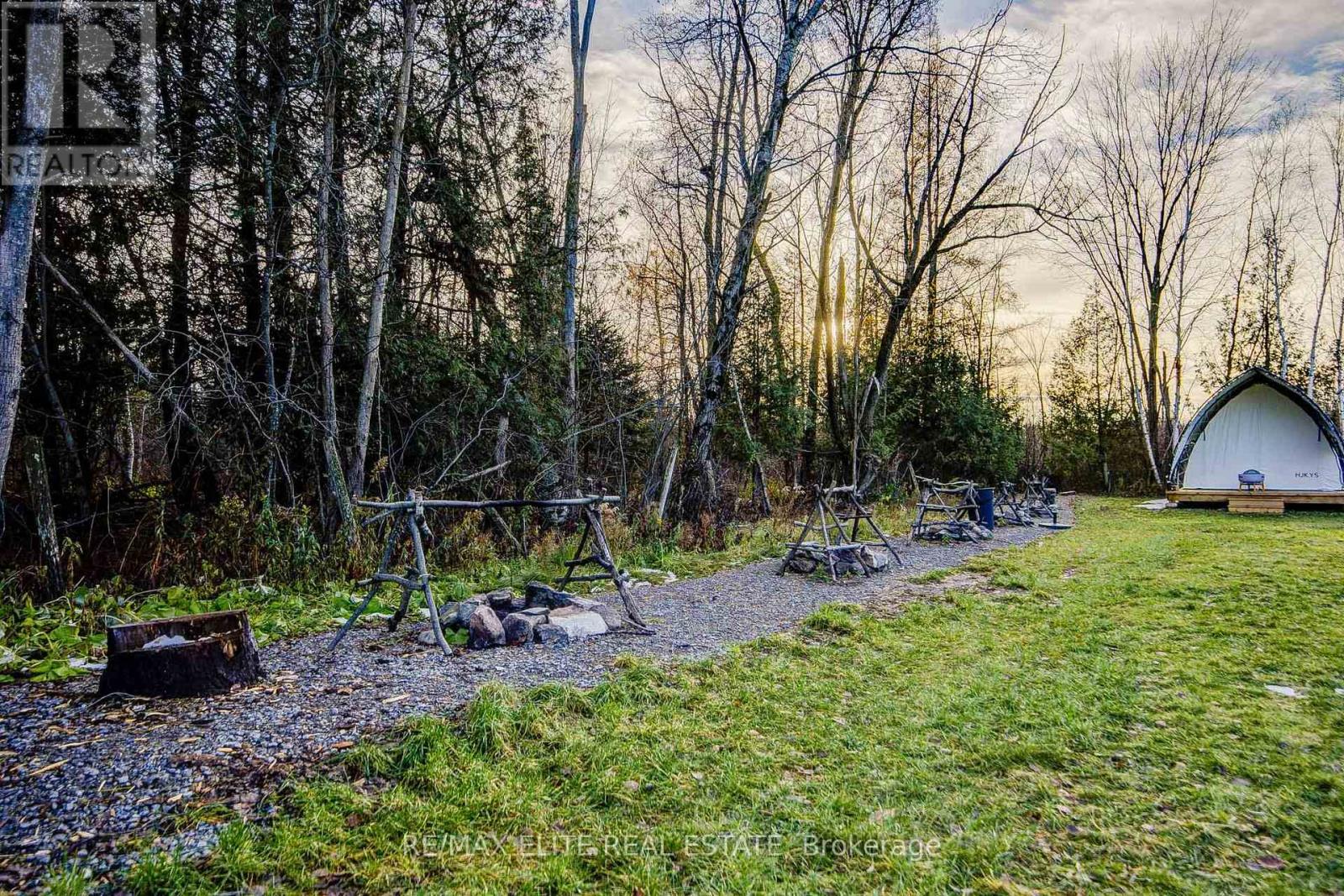 4909 Holborn Road, East Gwillimbury, Ontario  L0G 1M0 - Photo 10 - N12627308