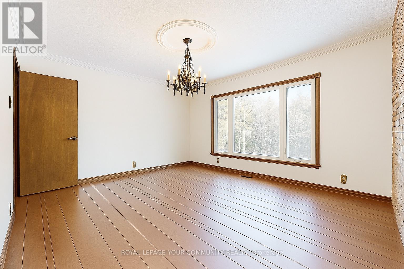 231 Ridge Road, Aurora, Ontario L4G 0M3 - Photo 6 - N12616698