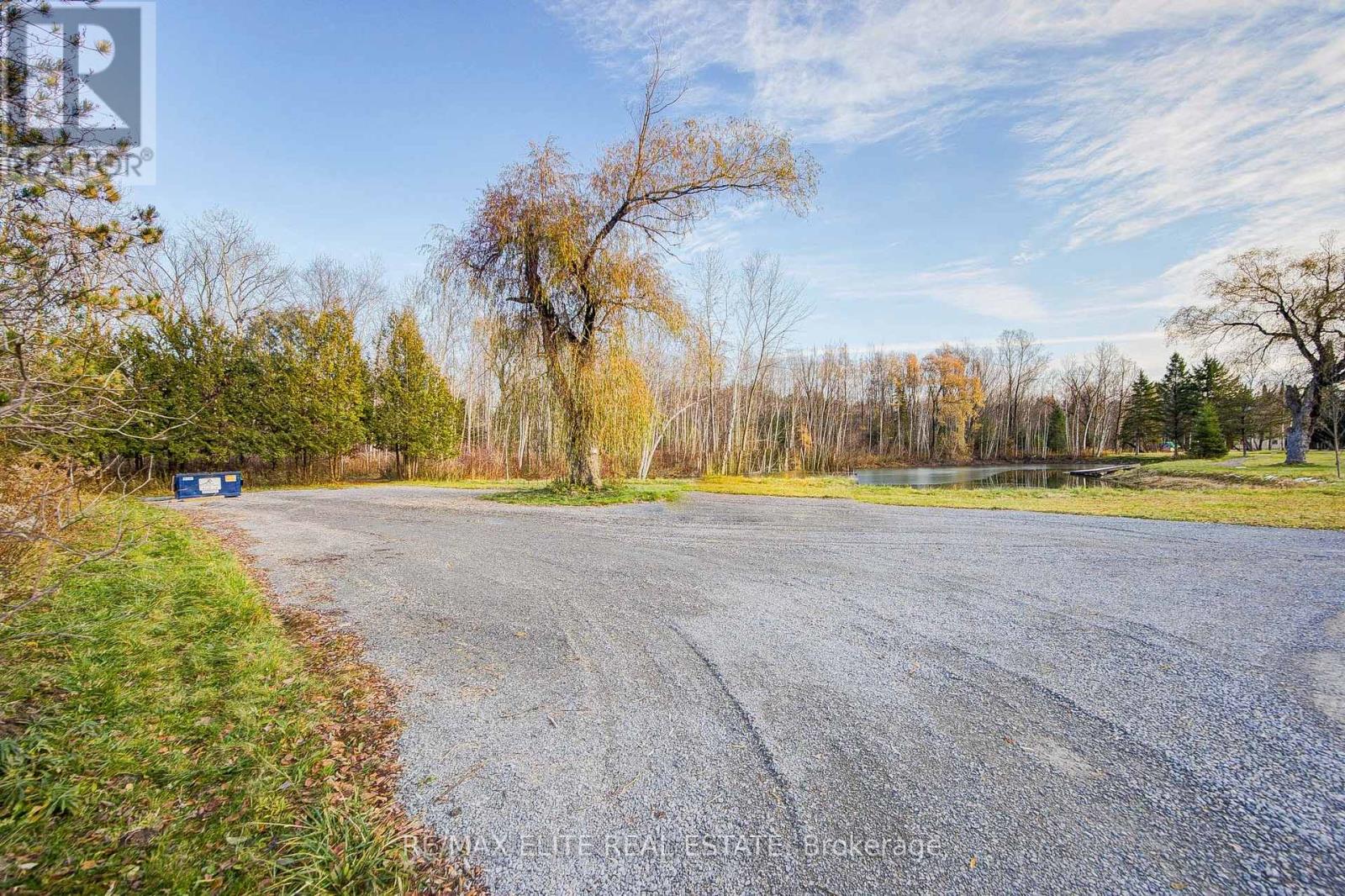 4909 Holborn Road, East Gwillimbury, Ontario  L0G 1M0 - Photo 49 - N12627308