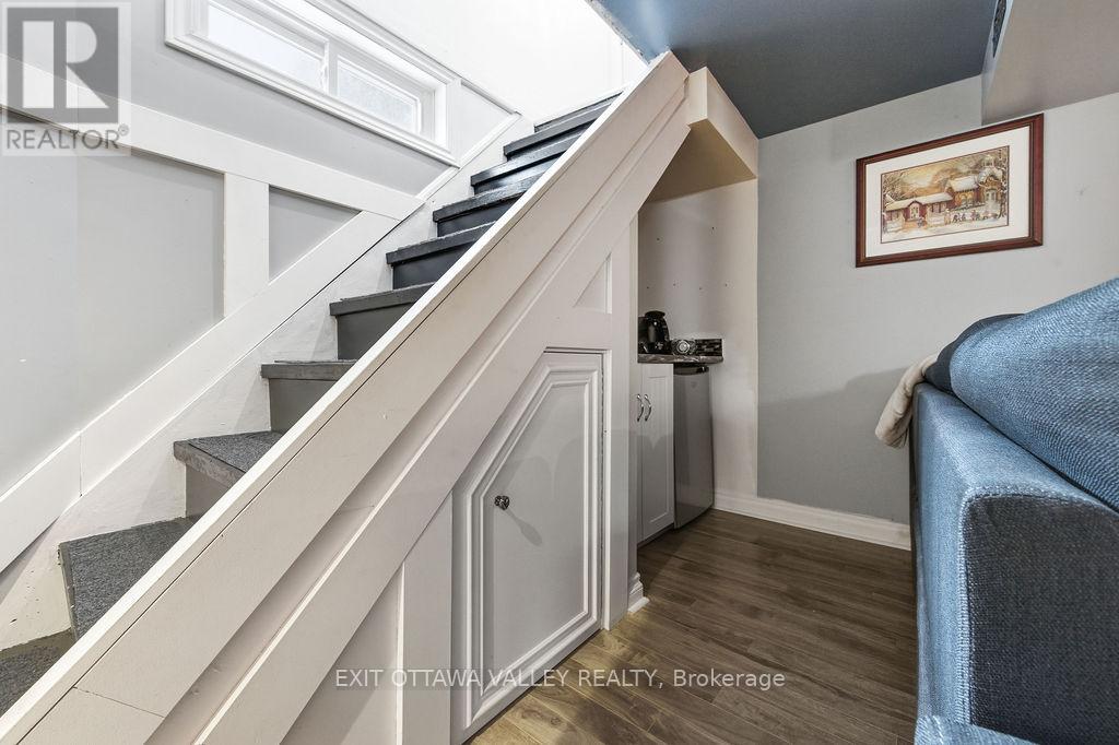 765 River Road, Pembroke, Ontario K8A 1A6 - Photo 20 - X12628404