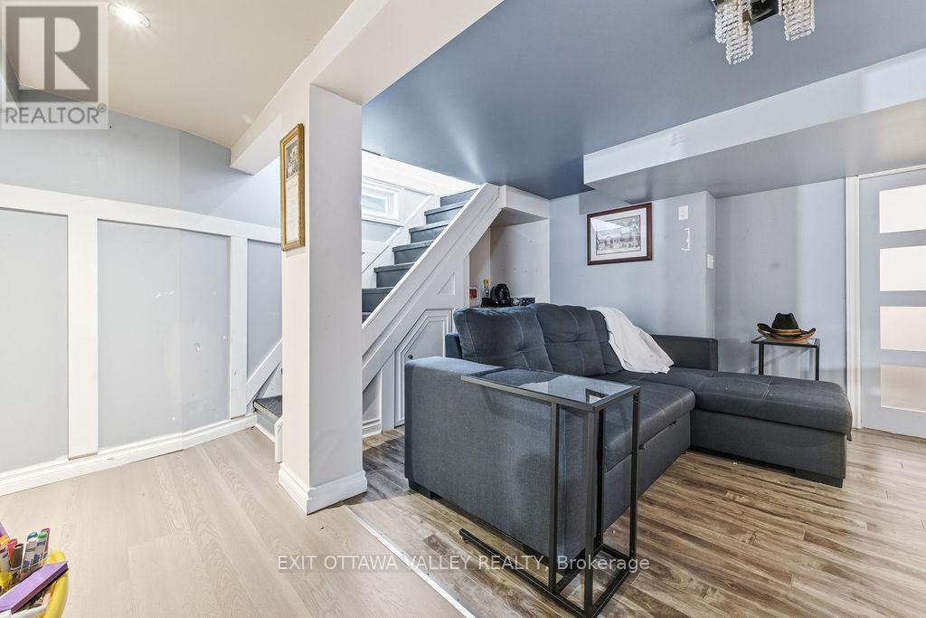 765 River Road, Pembroke, Ontario K8A 1A6 - Photo 23 - X12628404