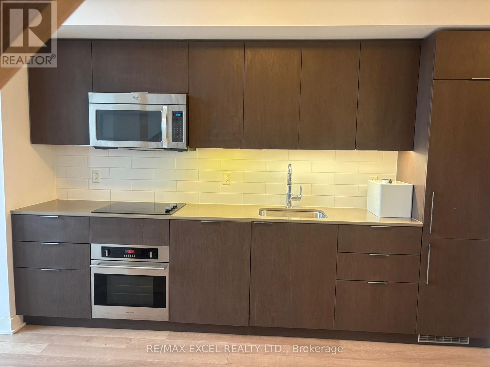 525 - 5 Hanna Avenue, Toronto, Ontario  M6K 1X6 - Photo 23 - C12616628