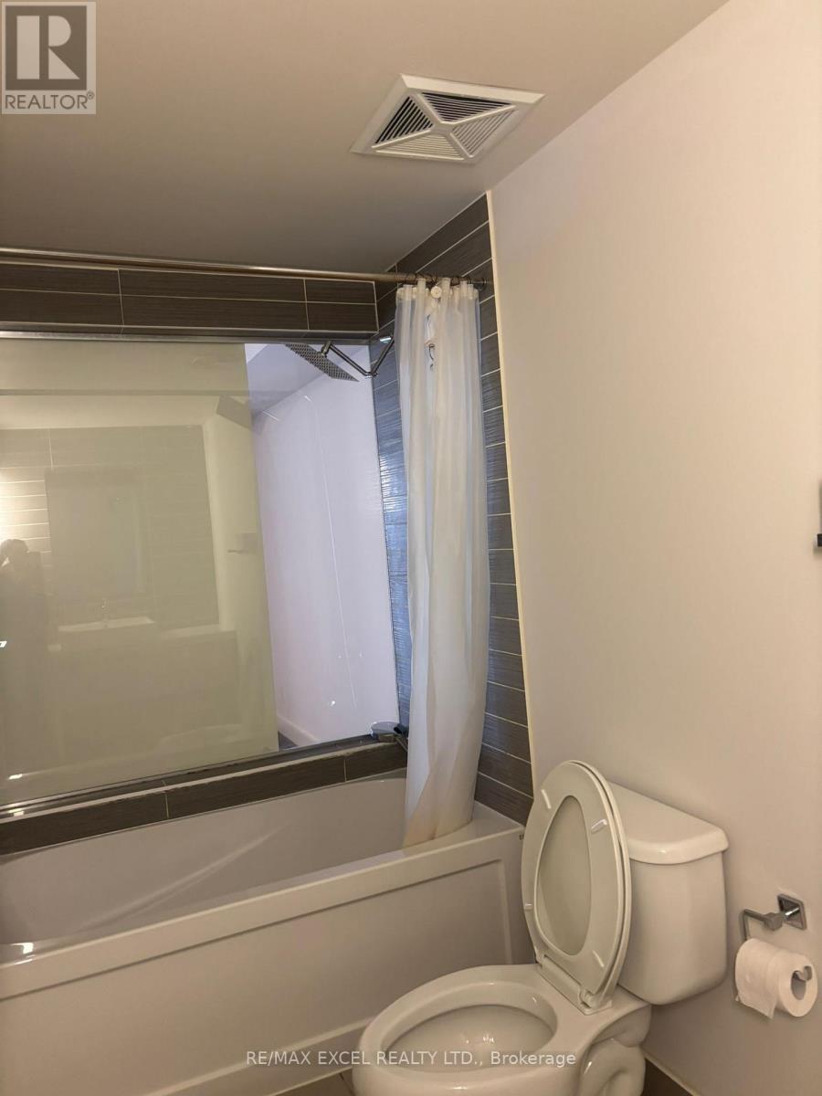 525 - 5 Hanna Avenue, Toronto, Ontario  M6K 1X6 - Photo 16 - C12616628