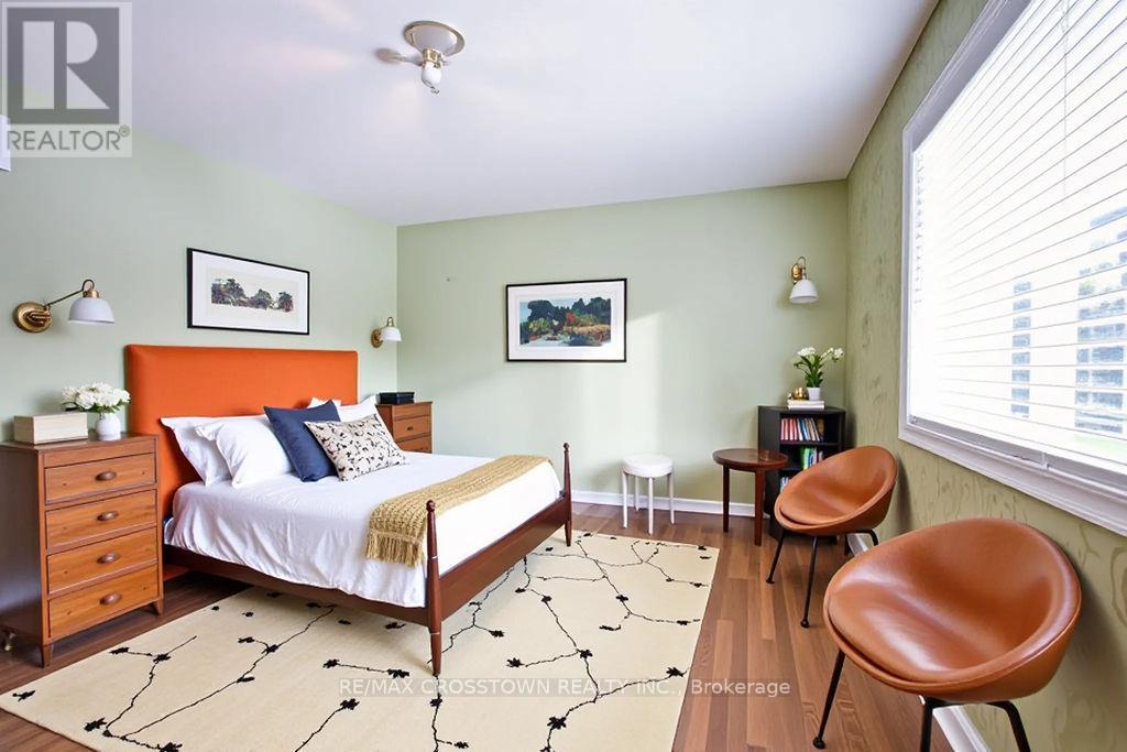 25 Cunningham Drive, Essa, Ontario  L0L 2N0 - Photo 23 - N12615474