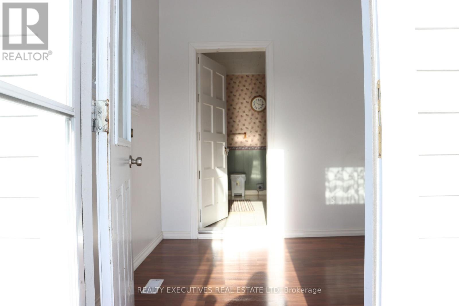 38 Hummel Street, North Dundas, Ontario K0C 2K0 - Photo 14 - X12628408