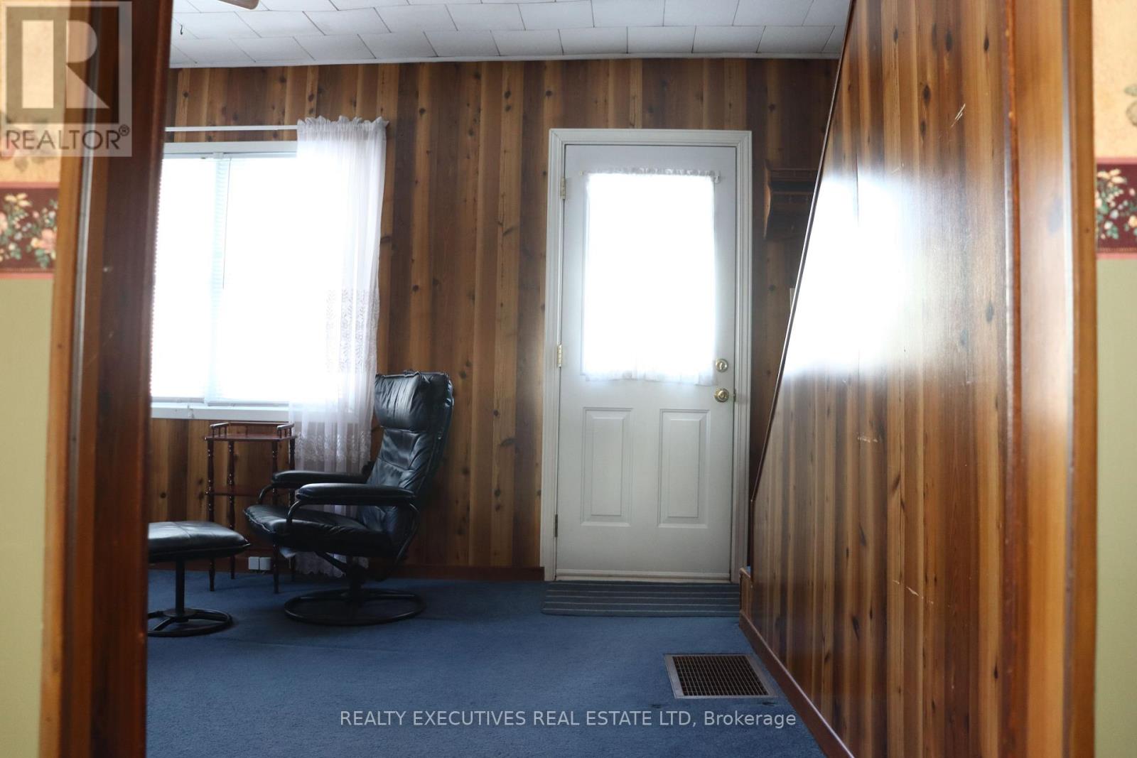 38 Hummel Street, North Dundas, Ontario K0C 2K0 - Photo 22 - X12628408