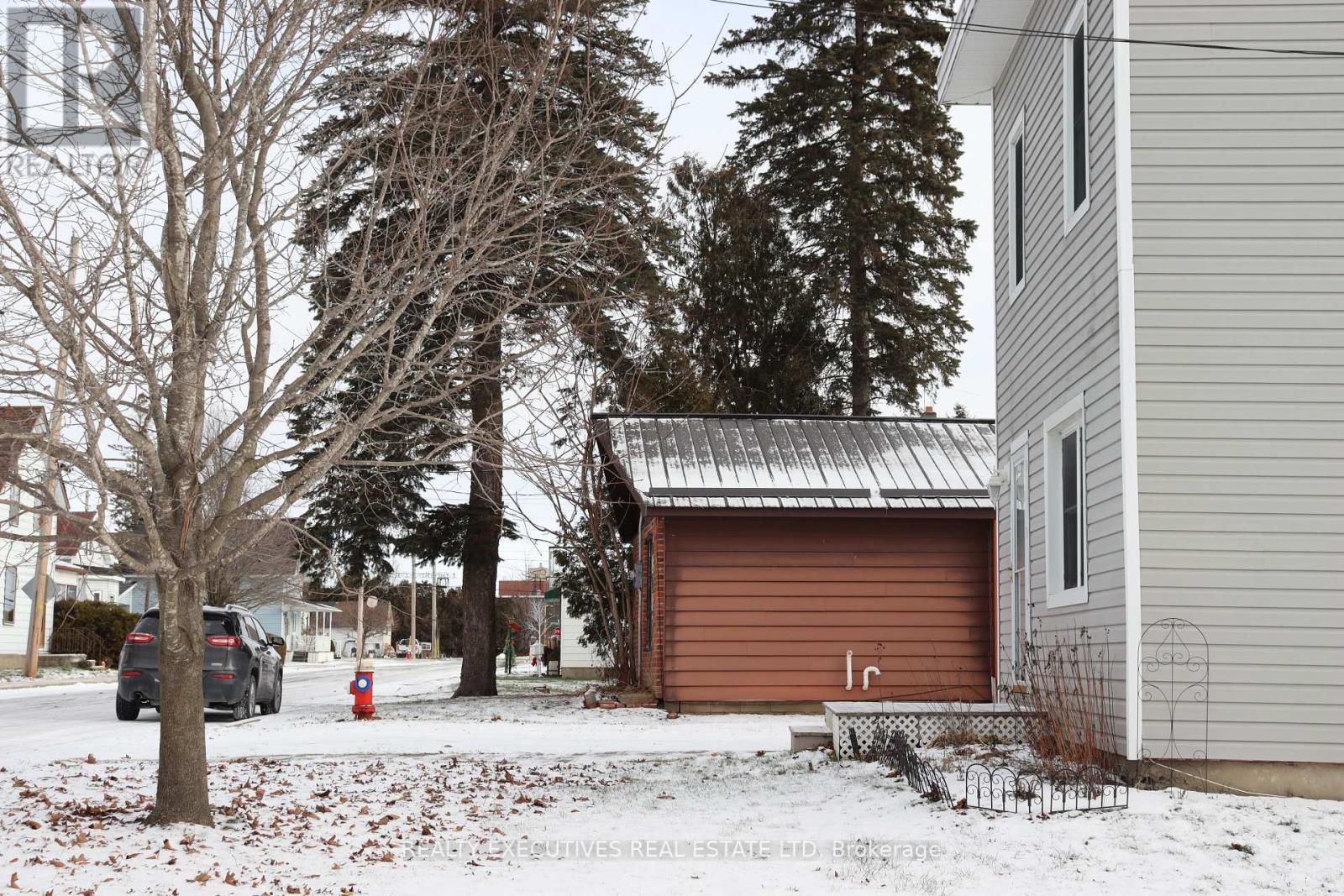 38 Hummel Street, North Dundas, Ontario K0C 2K0 - Photo 41 - X12628408