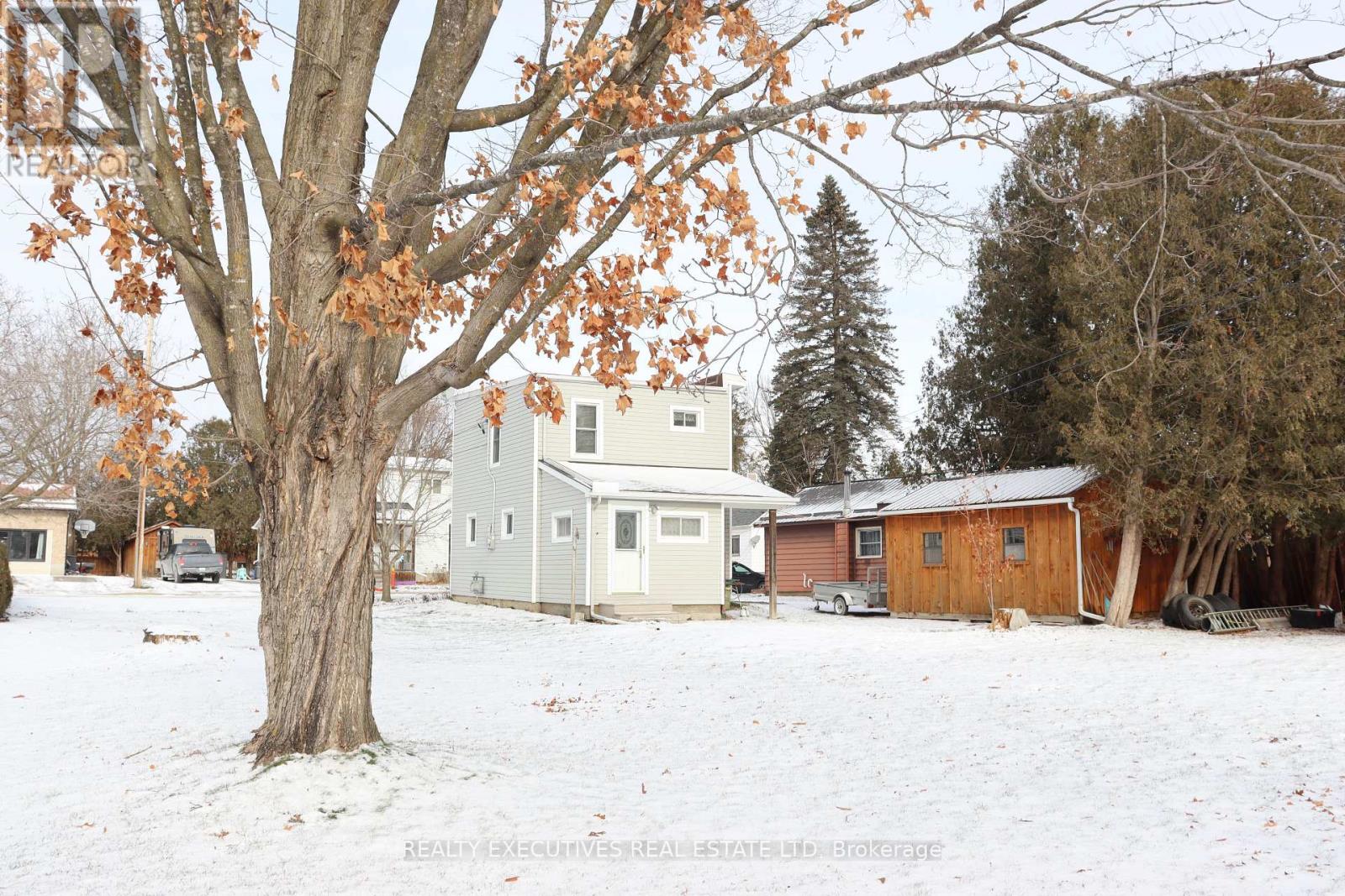 38 Hummel Street, North Dundas, Ontario K0C 2K0 - Photo 5 - X12628408