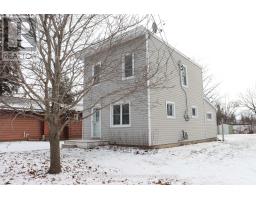 38 HUMMEL STREET, North Dundas, Ontario