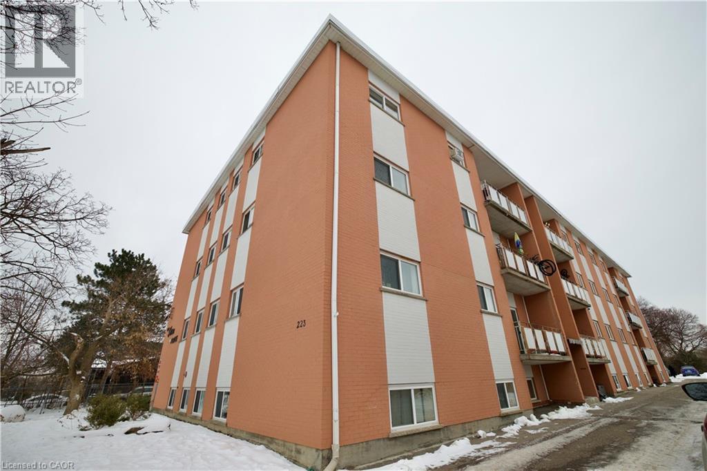 223 Heiman Street Unit# 2, Kitchener, Ontario  N2M 3M2 - Photo 2 - 40793445
