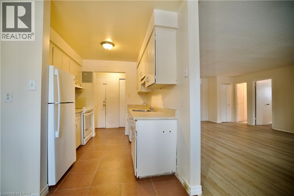 223 Heiman Street Unit# 2, Kitchener, Ontario  N2M 3M2 - Photo 7 - 40793445