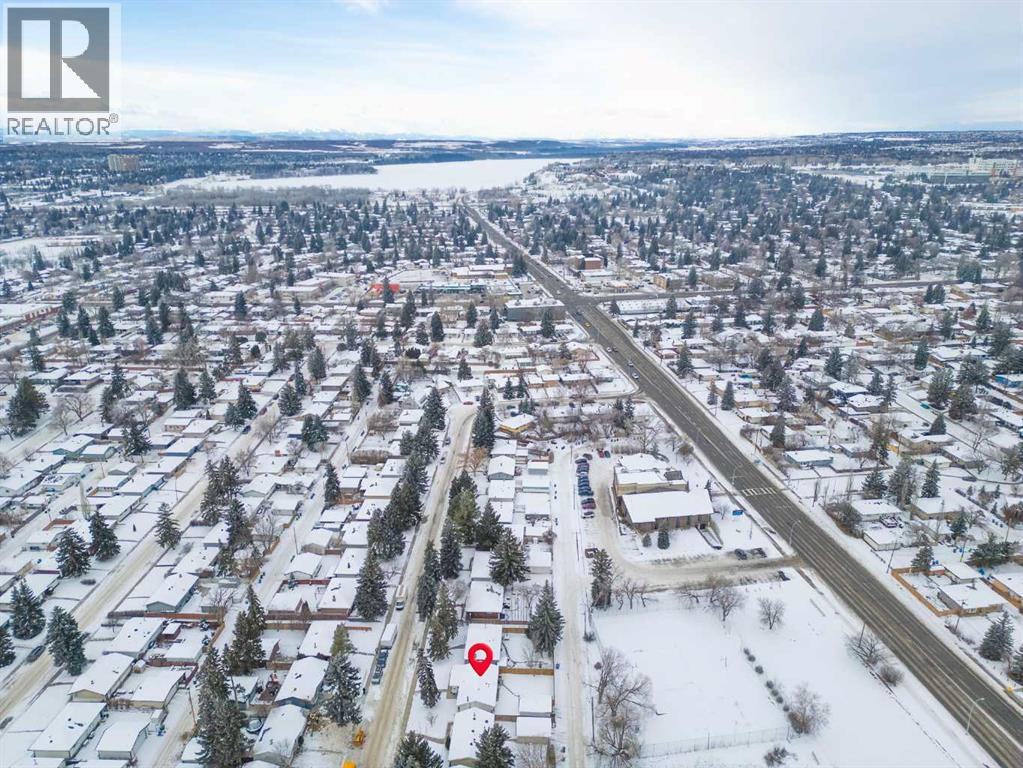 68 Healy Drive Sw, Calgary, Alberta  T2V 2Z7 - Photo 49 - A2274429