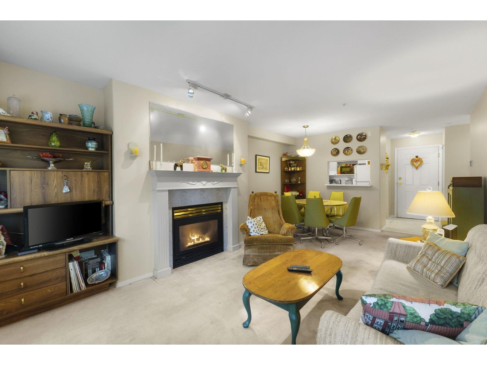 208 13475 96 Avenue, Surrey, British Columbia V3V 1Y8 - Photo 10 - R3073532