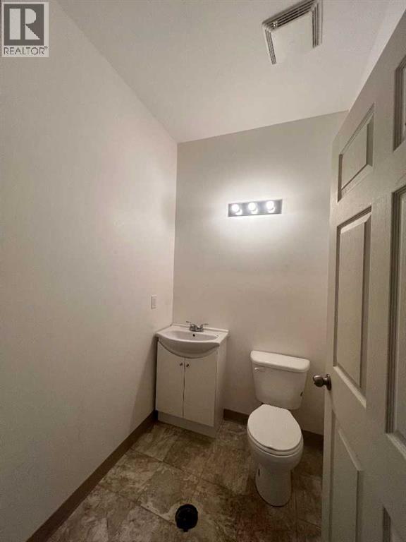 105, 1010 Railway Street, Crossfield, Alberta  T0M 0S0 - Photo 5 - A2274049