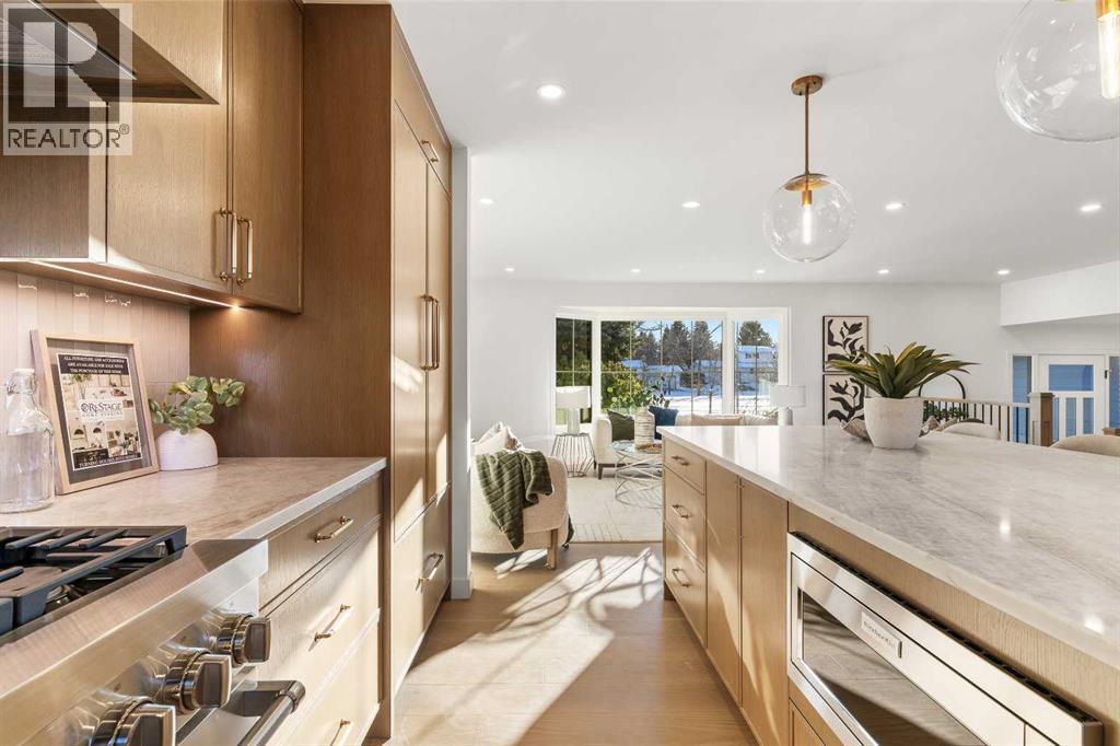 1012 70 Avenue Sw, Calgary, Alberta  T2V 4A8 - Photo 18 - A2274883