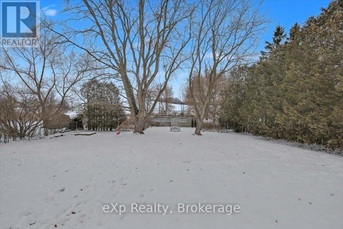 7922 Hwy 7 Highway, Guelph/eramosa, Ontario  N1H 6H8 - Photo 41 - X12626966