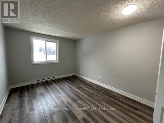 1 - 83 Marlborough Avenue, London South, Ontario  N5Z 3S4 - Photo 12 - X12489052