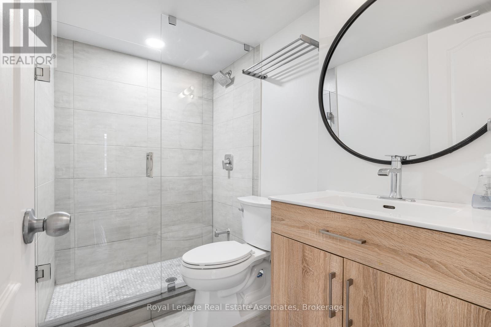 1811 - 12 Sudbury Street, Toronto, Ontario M6J 3W7 - Photo 15 - C12628338