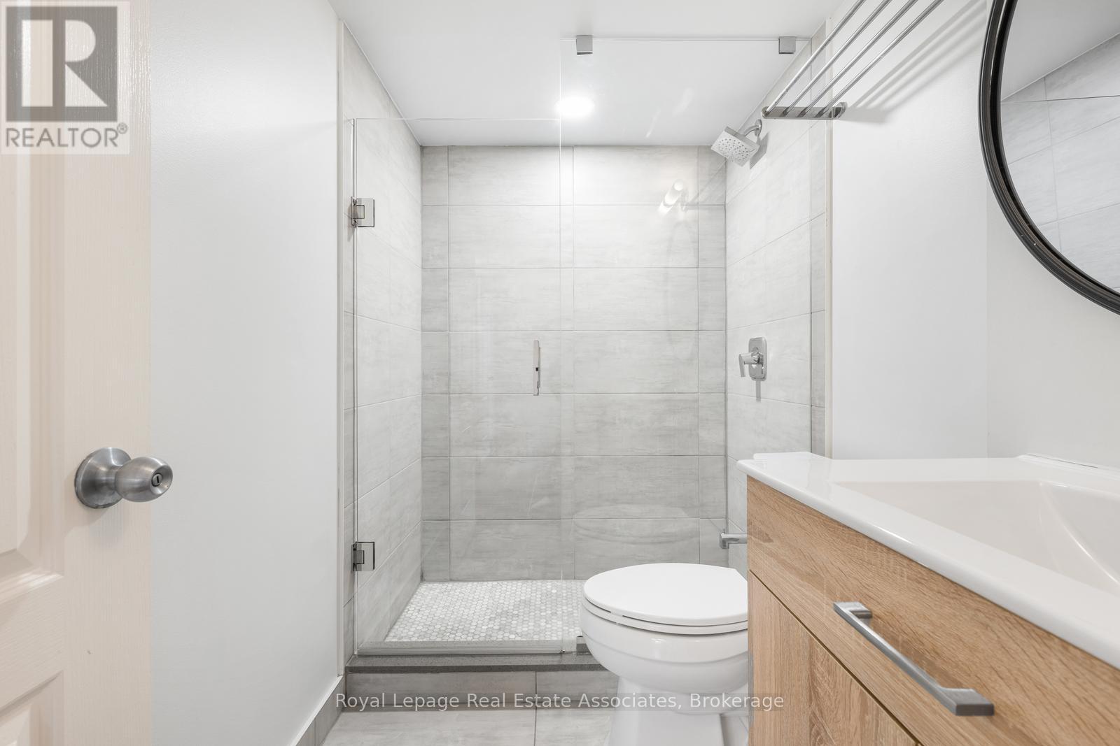 1811 - 12 Sudbury Street, Toronto, Ontario M6J 3W7 - Photo 16 - C12628338