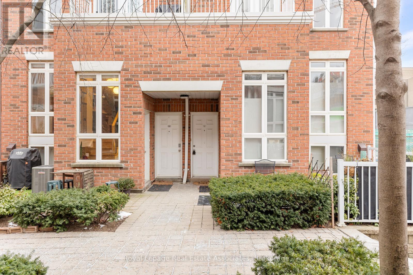 1811 - 12 Sudbury Street, Toronto, Ontario M6J 3W7 - Photo 3 - C12628338