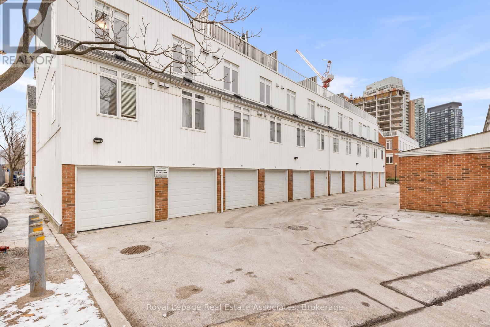 1811 - 12 Sudbury Street, Toronto, Ontario M6J 3W7 - Photo 37 - C12628338