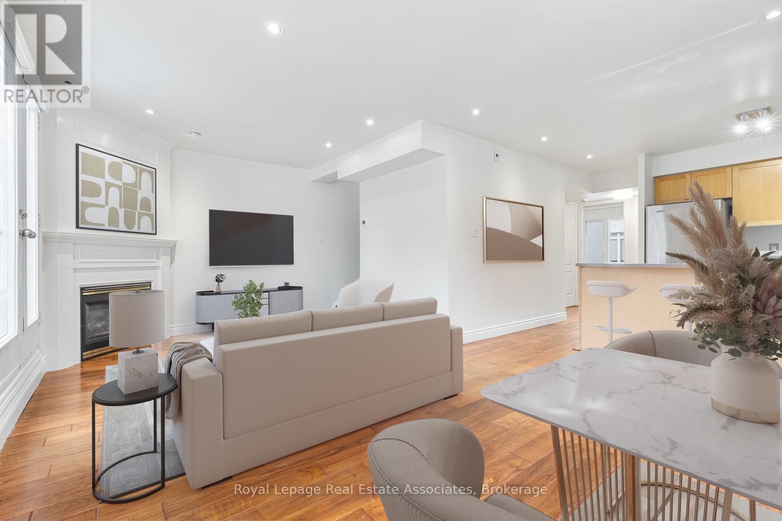 1811 - 12 Sudbury Street, Toronto, Ontario M6J 3W7 - Photo 5 - C12628338