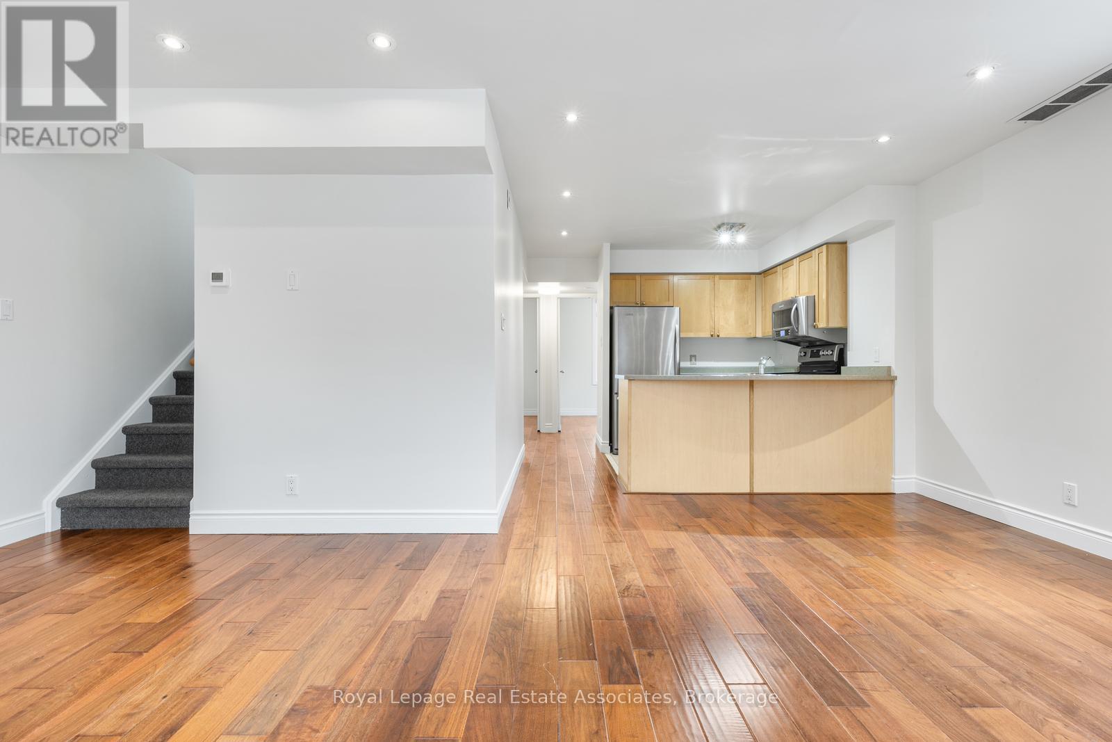 1811 - 12 Sudbury Street, Toronto, Ontario M6J 3W7 - Photo 8 - C12628338