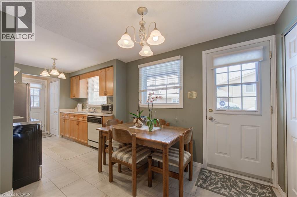 33 Manor Drive, Kitchener, Ontario  N2A 2T9 - Photo 14 - 40793568