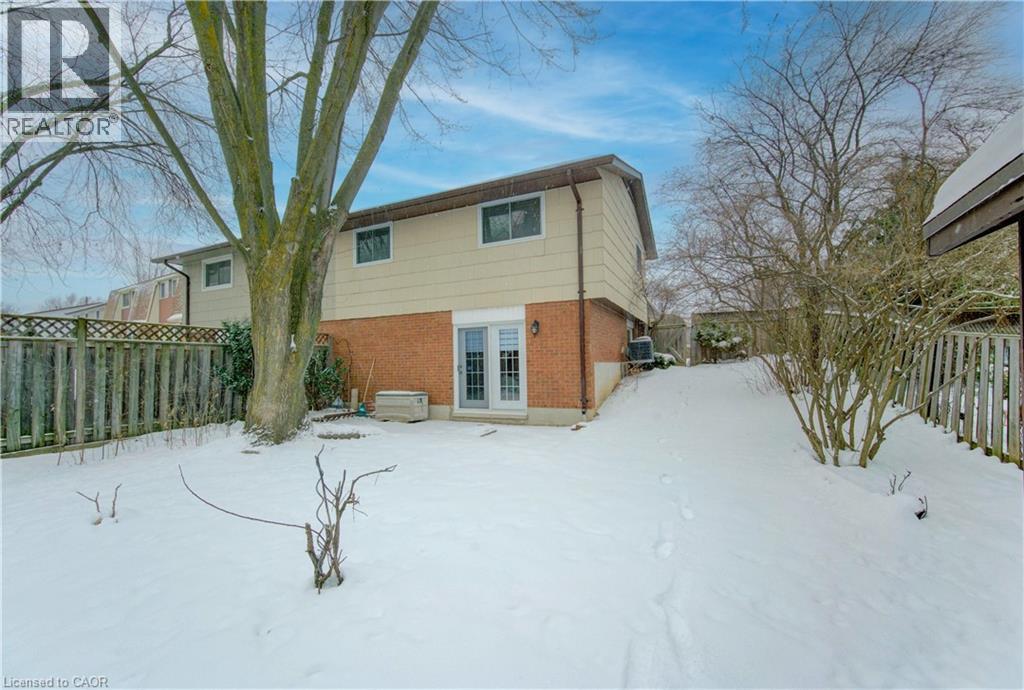 33 Manor Drive, Kitchener, Ontario  N2A 2T9 - Photo 7 - 40793568