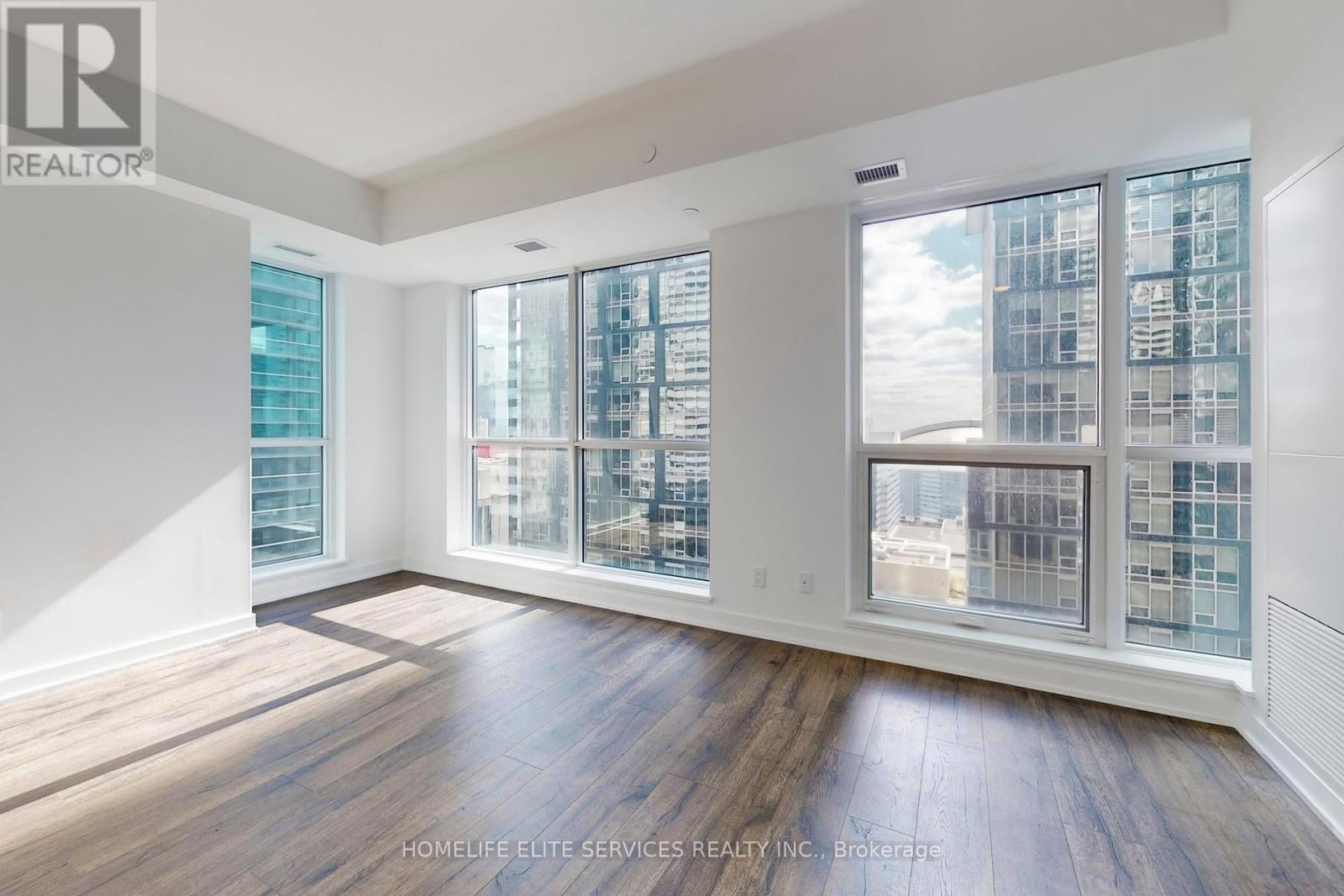 702 - 327 King Street W, Toronto, Ontario  M5V 0W7 - Photo 20 - C12628428