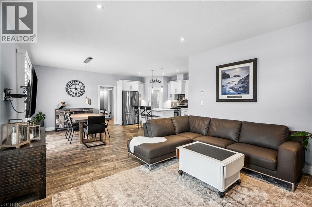 100 Tamarack Boulevard, Woodstock, Ontario N4S 0E2 - Photo 16 - 40793492