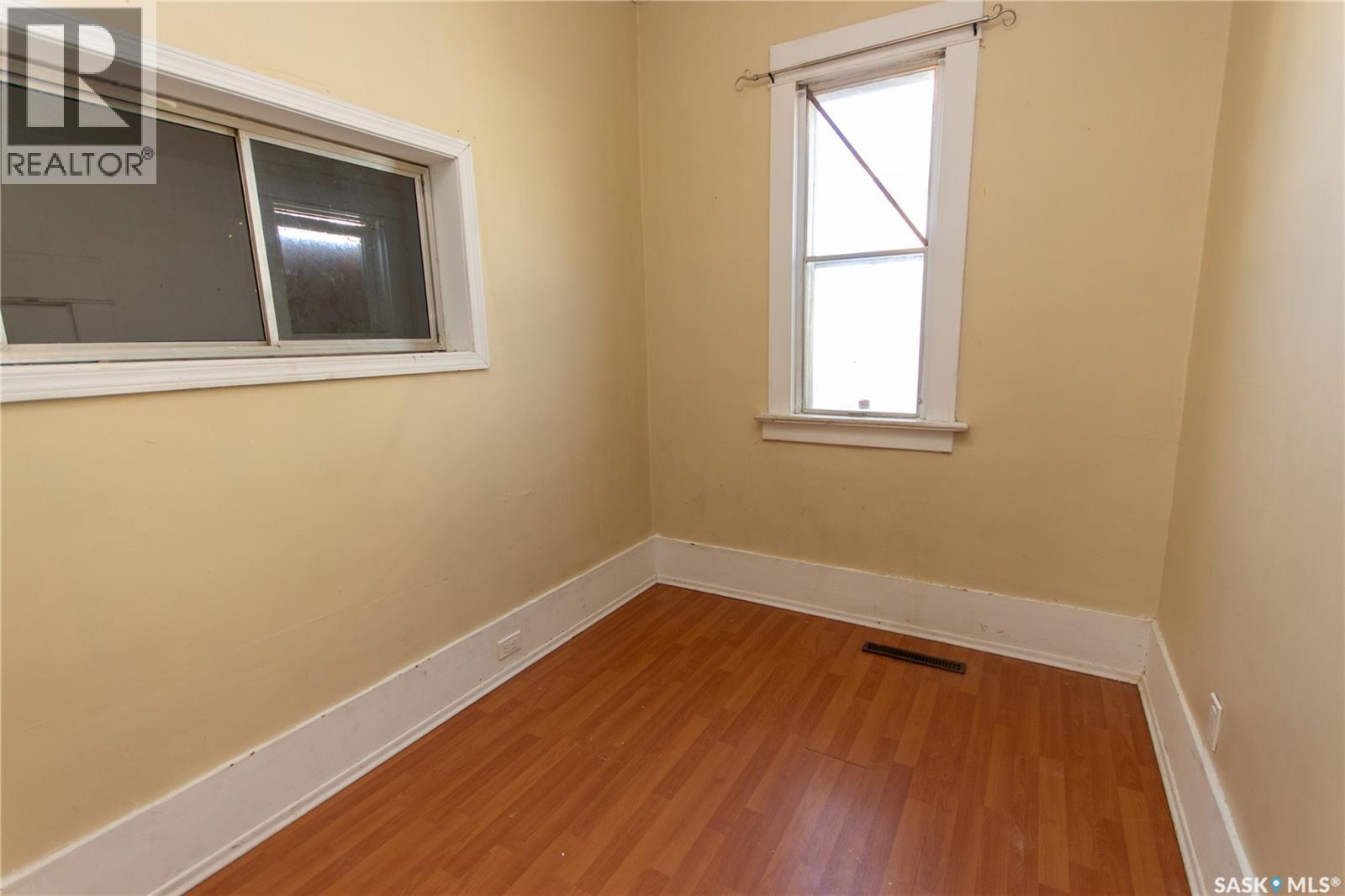 1131 104th Street, North Battleford, Saskatchewan  S9A 1N5 - Photo 10 - SK025259