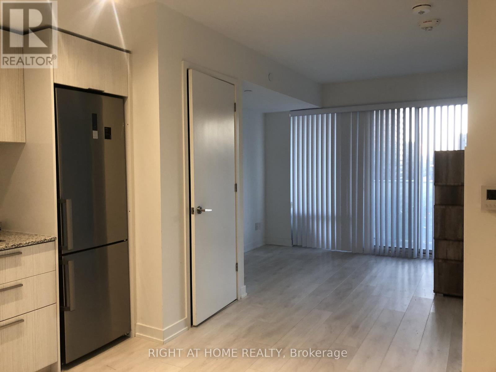 901 - 501 Yonge Street, Toronto, Ontario  M4Y 1Y4 - Photo 11 - C12466919