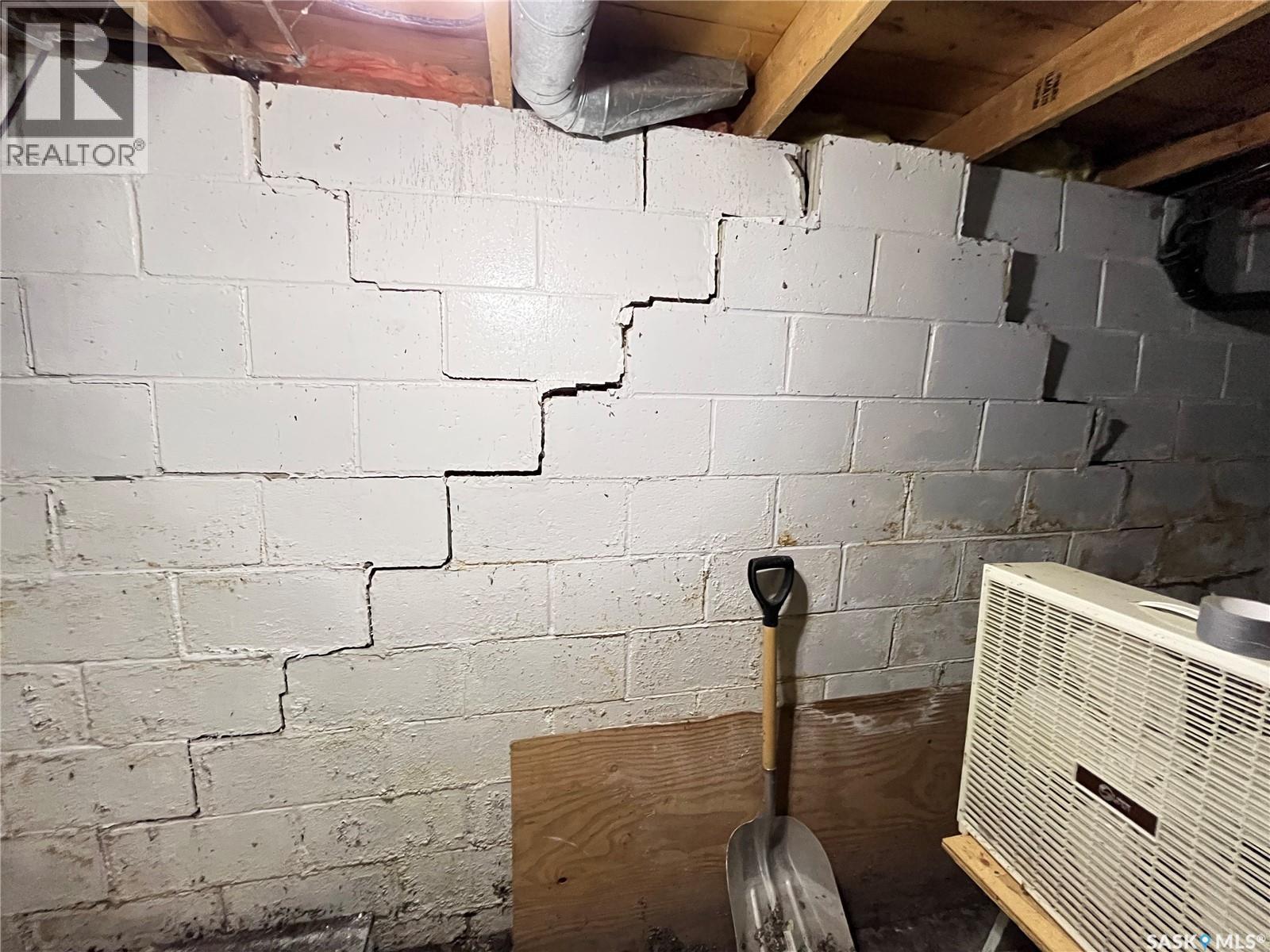 314 Lonsdale Street, Maple Creek, Saskatchewan  S0N 1N0 - Photo 16 - SK025537