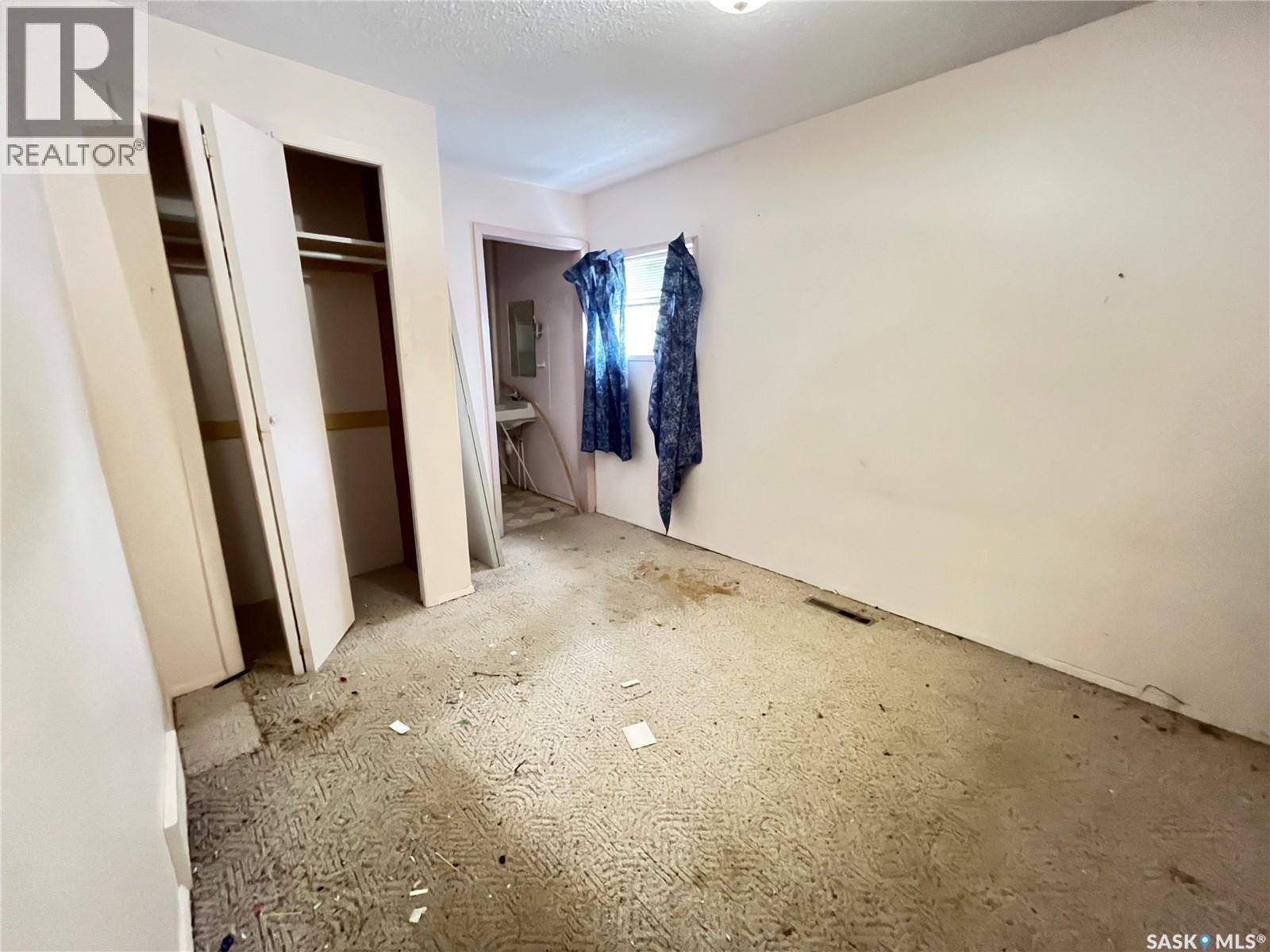 314 Lonsdale Street, Maple Creek, Saskatchewan  S0N 1N0 - Photo 9 - SK025537