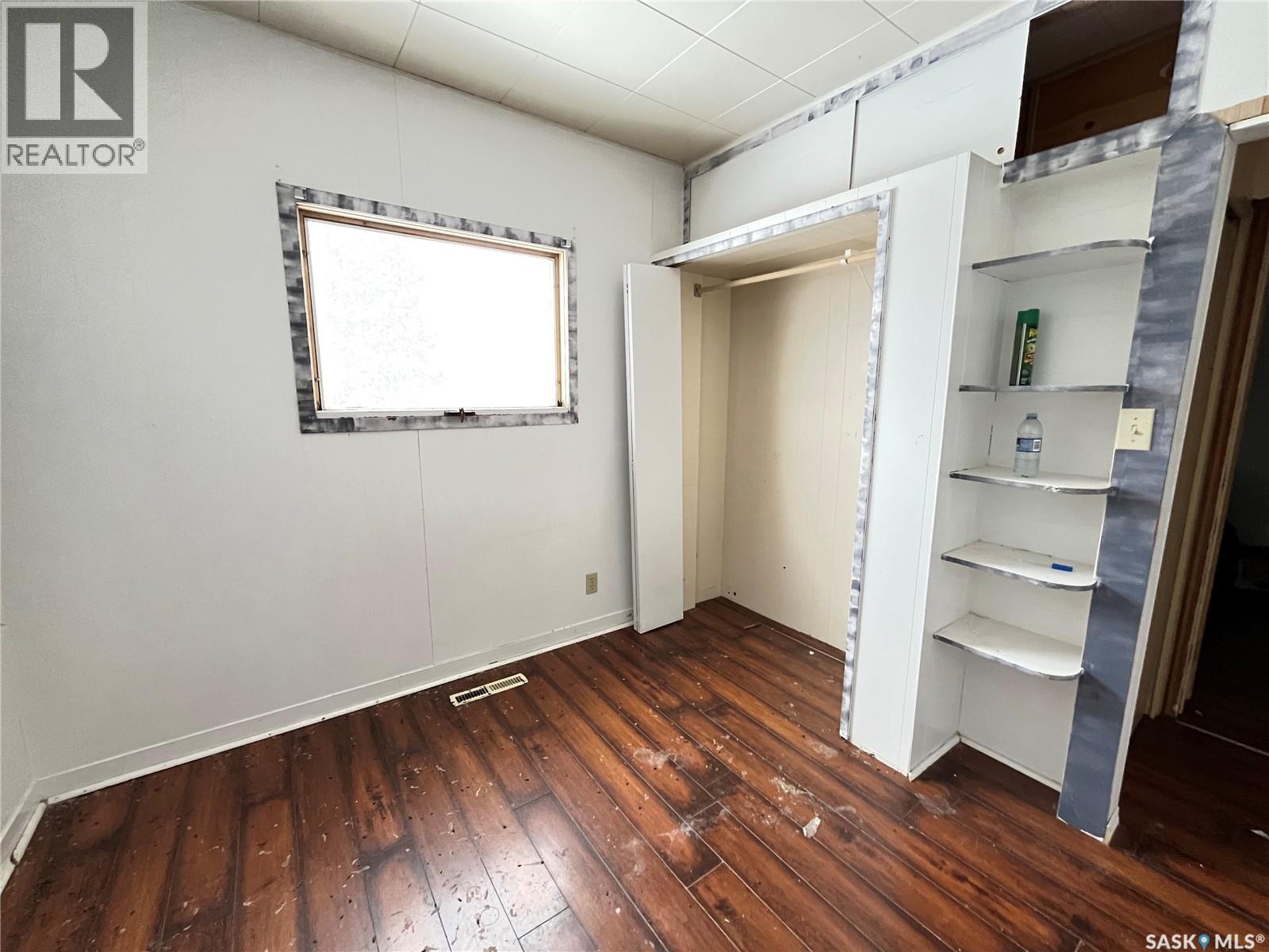 316 Lonsdale Street, Maple Creek, Saskatchewan  S0N 1N0 - Photo 13 - SK025531