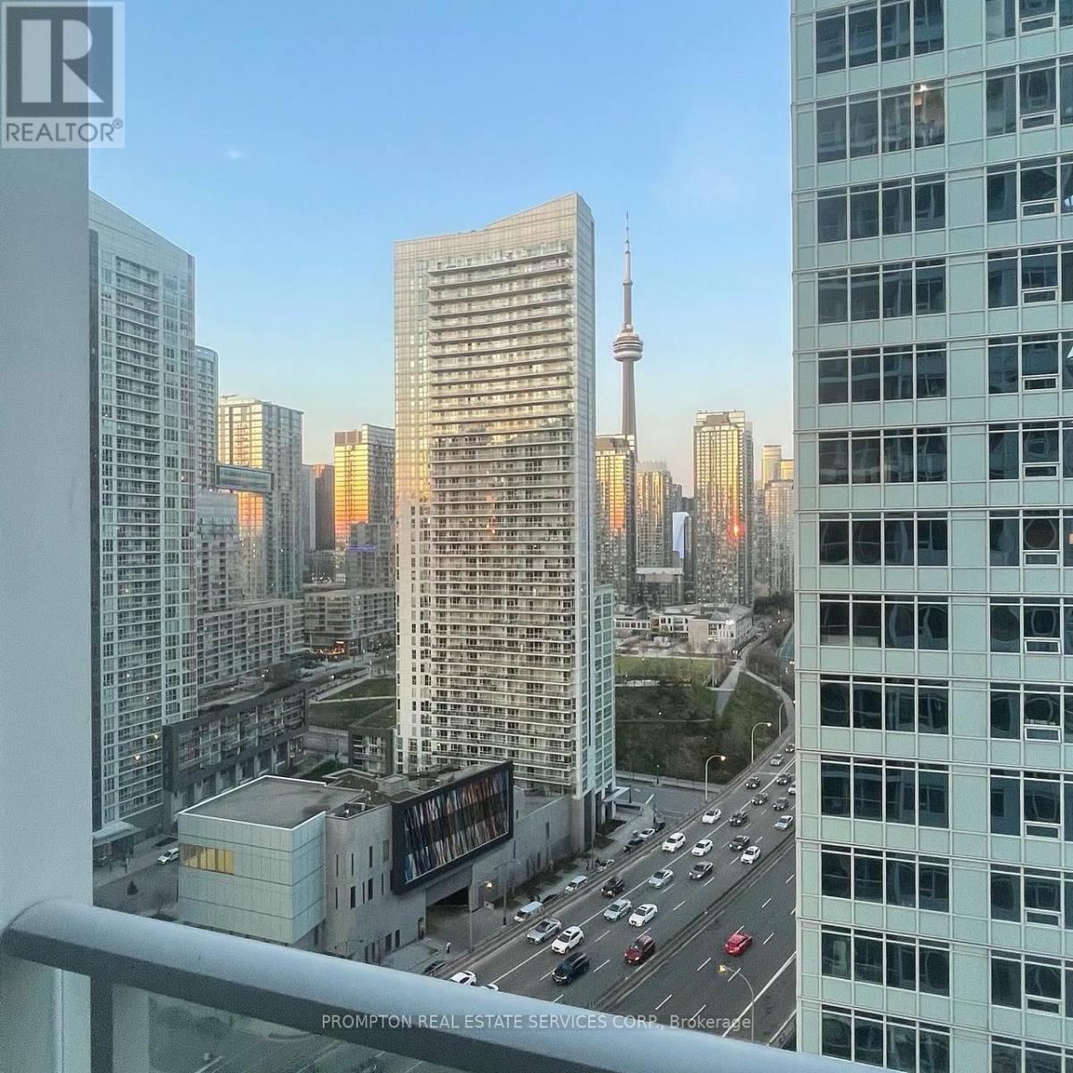 2509 - 19 BATHURST STREET, Toronto, Ontario