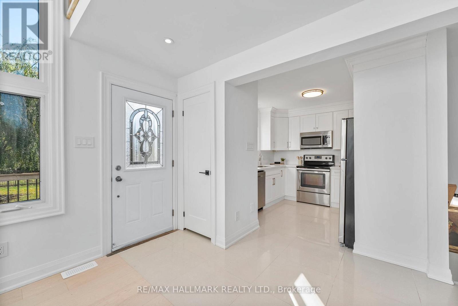 3716 Maple Grove Road, Innisfil, Ontario  L9S 3B3 - Photo 10 - N12628348