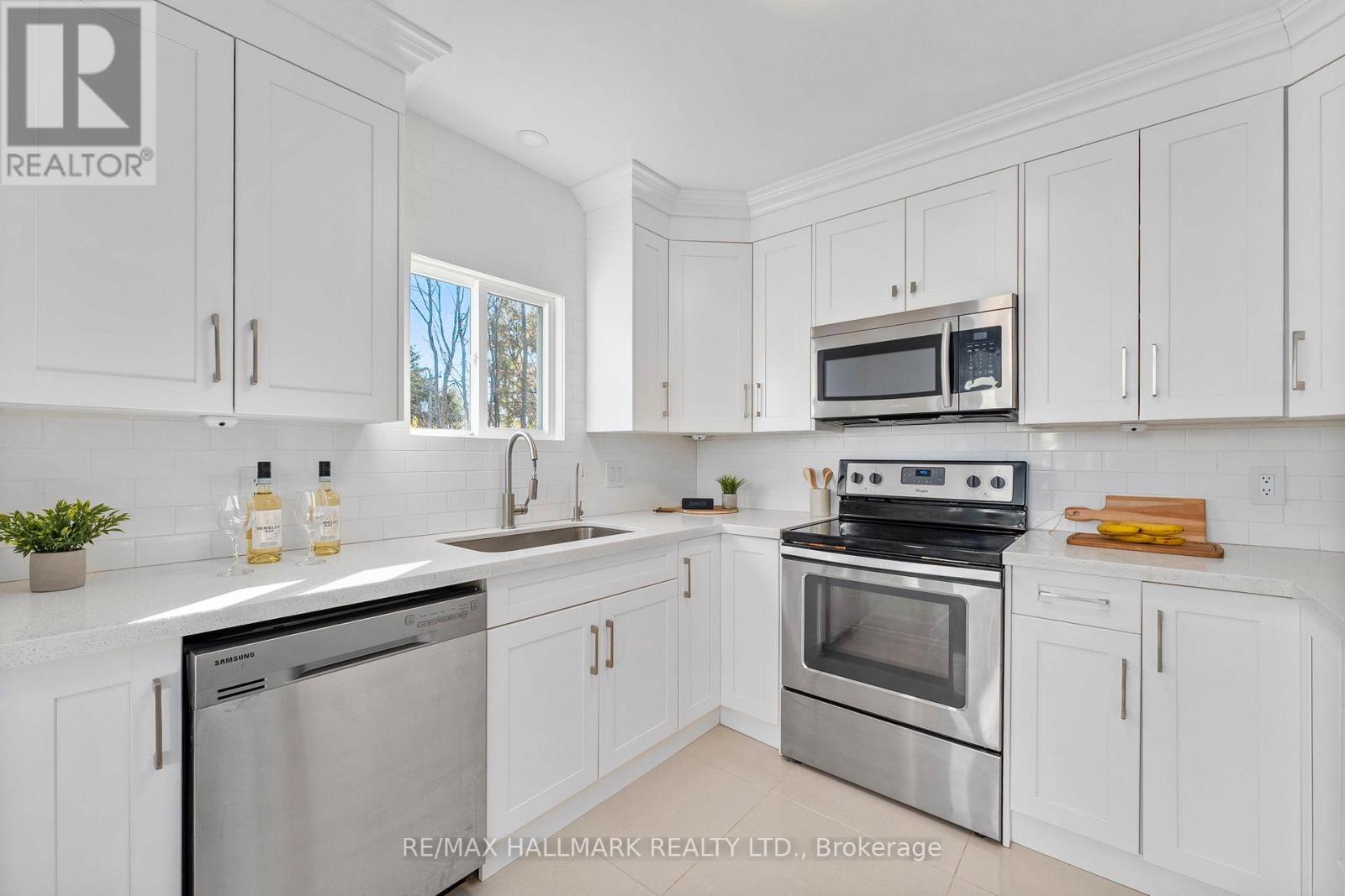 3716 Maple Grove Road, Innisfil, Ontario  L9S 3B3 - Photo 21 - N12628348